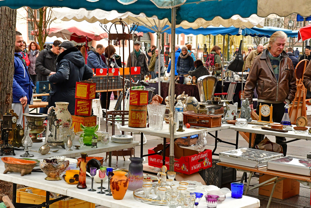 Återbruk och försäljning av gamla föremål